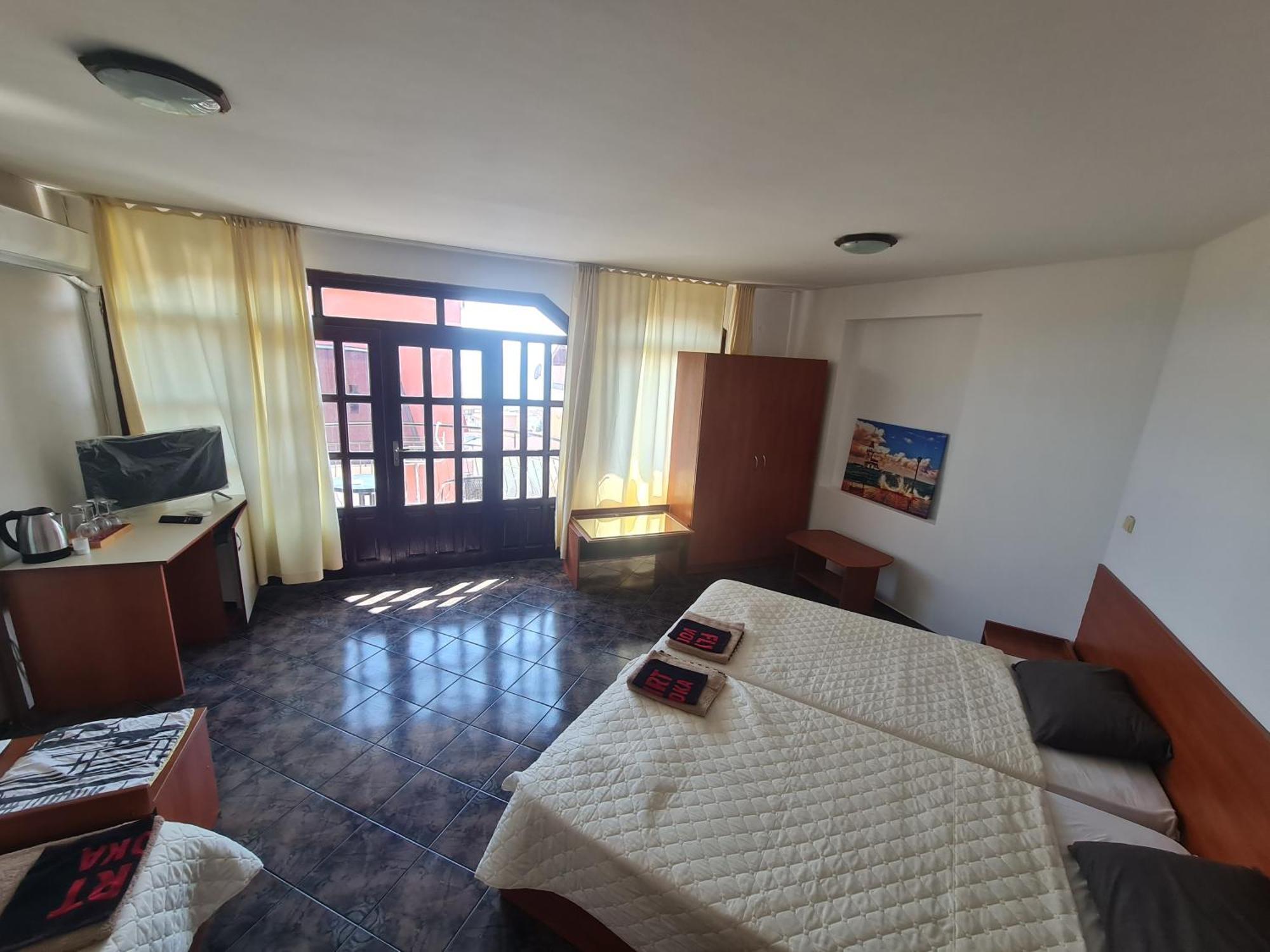 Алми Almi Hotel Szveti Vlasz Kültér fotó